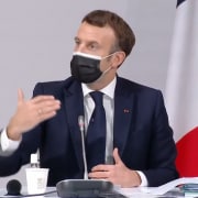 Macron et la rénovation globale