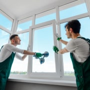 Conseils pour fixer une fenêtre PVC