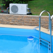 Installation de pompe à chaleur pour piscine