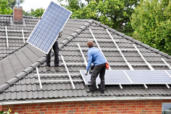 Combien débourser pour une toiture photovoltaïque ?