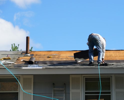 Comment se déroule la rénovation de toiture en copropriété ?