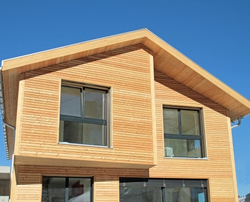 Combien débourser pour la rénovation d'une maison en bois ?