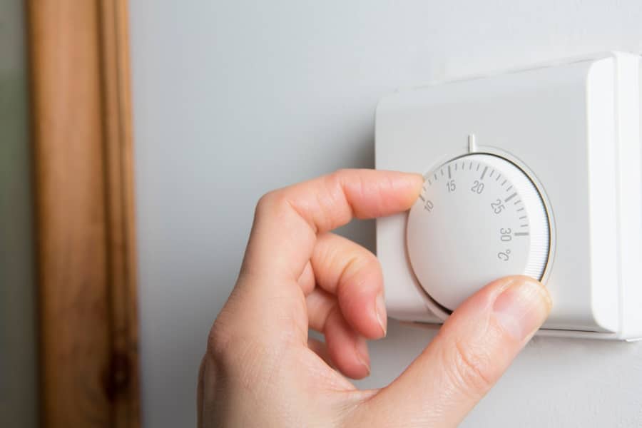 Régulateur d'un thermostat